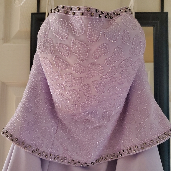 TIFFANY design beaeded bodice Prom ballgown - Picture 5 of 7